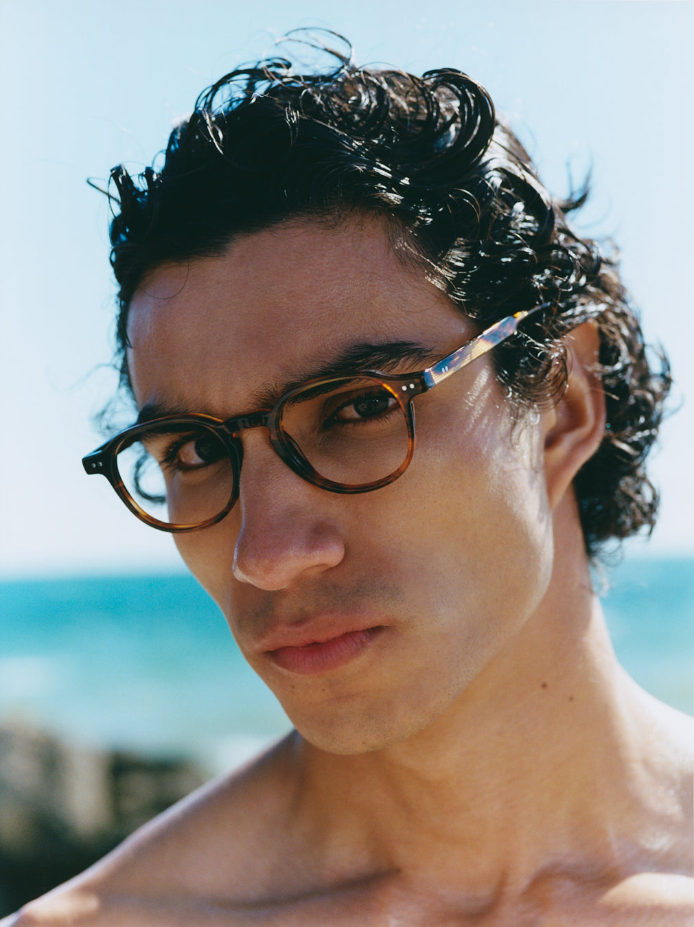 The Evans Round Men's Eyeglasses in Tortoise