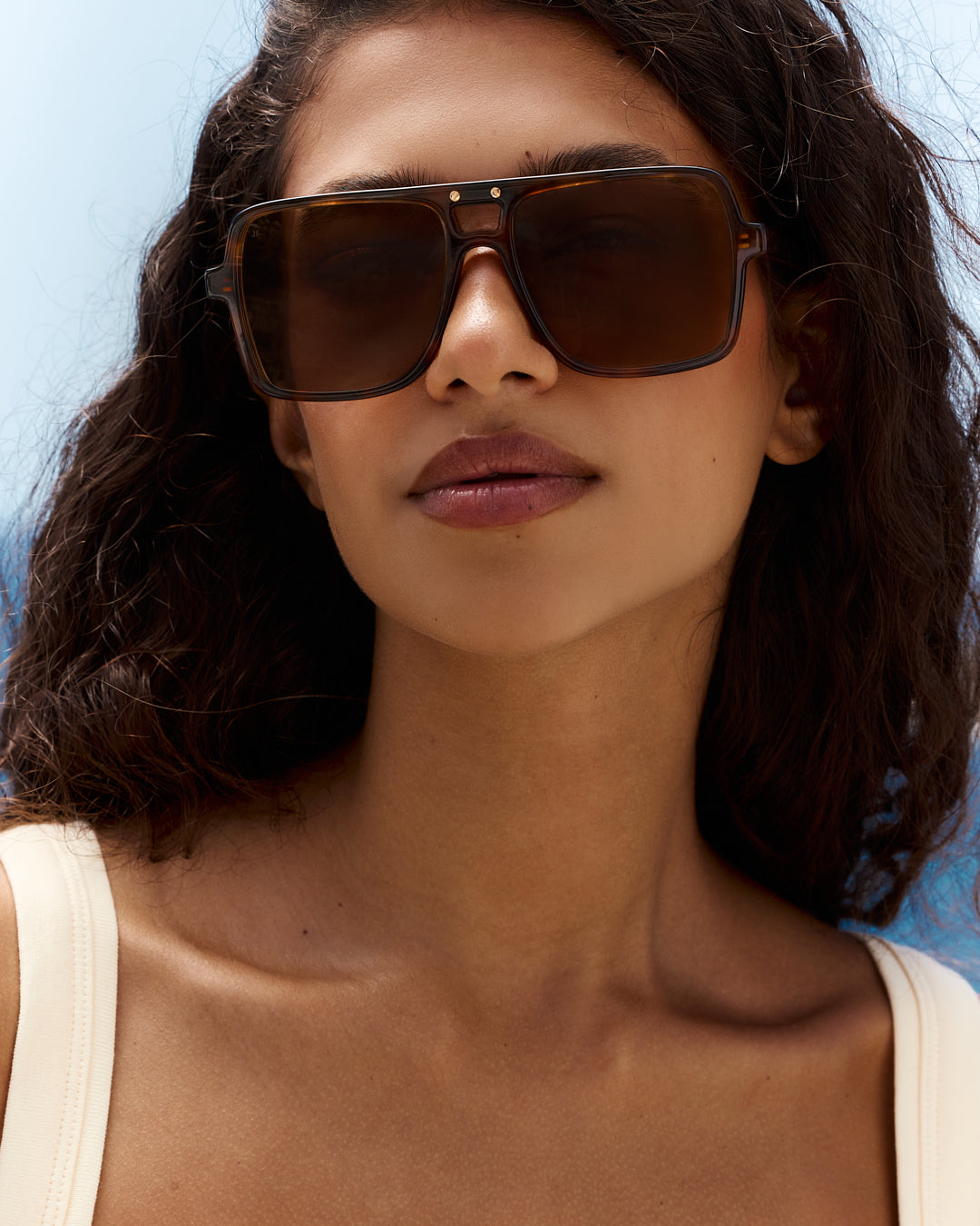 The Nax Medium Women's Sunglasses in Dark Tortoise | Jimmy Fairly US