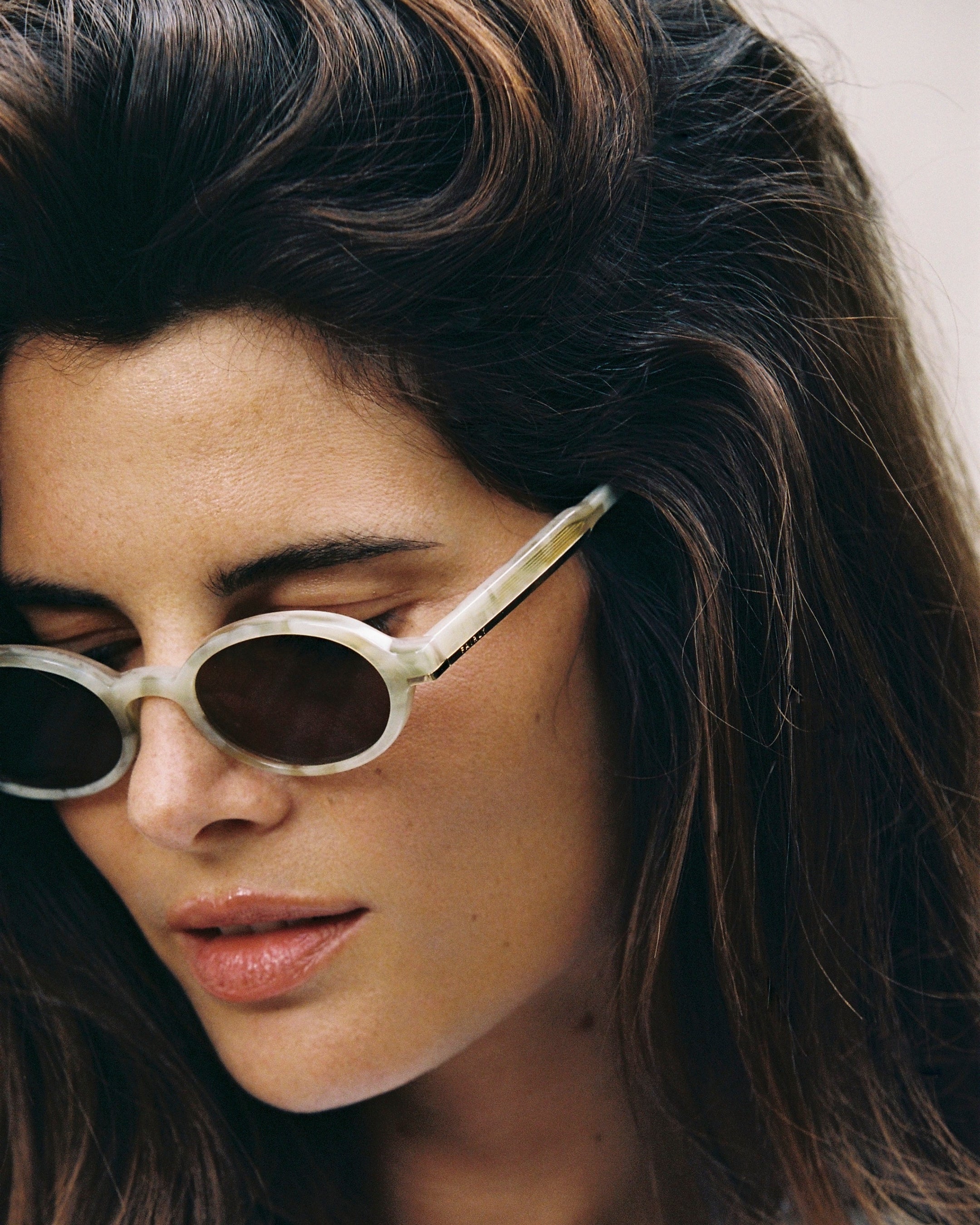 The Elvie Medium Women's Sunglasses in Cream | Jimmy Fairly US