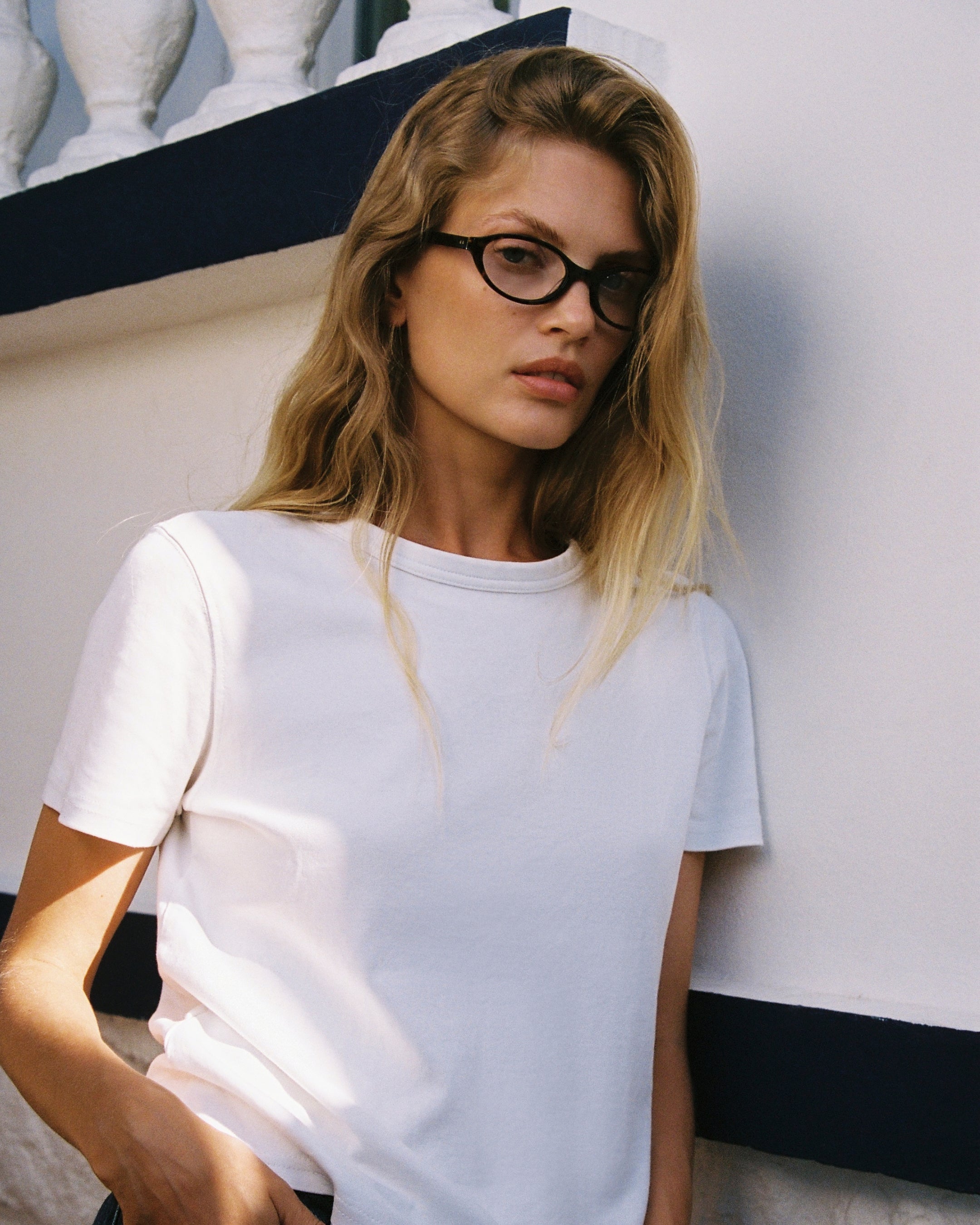 The Meg Oval Women's Eyeglasses in Dark Tortoise | Jimmy Fairly EN FR