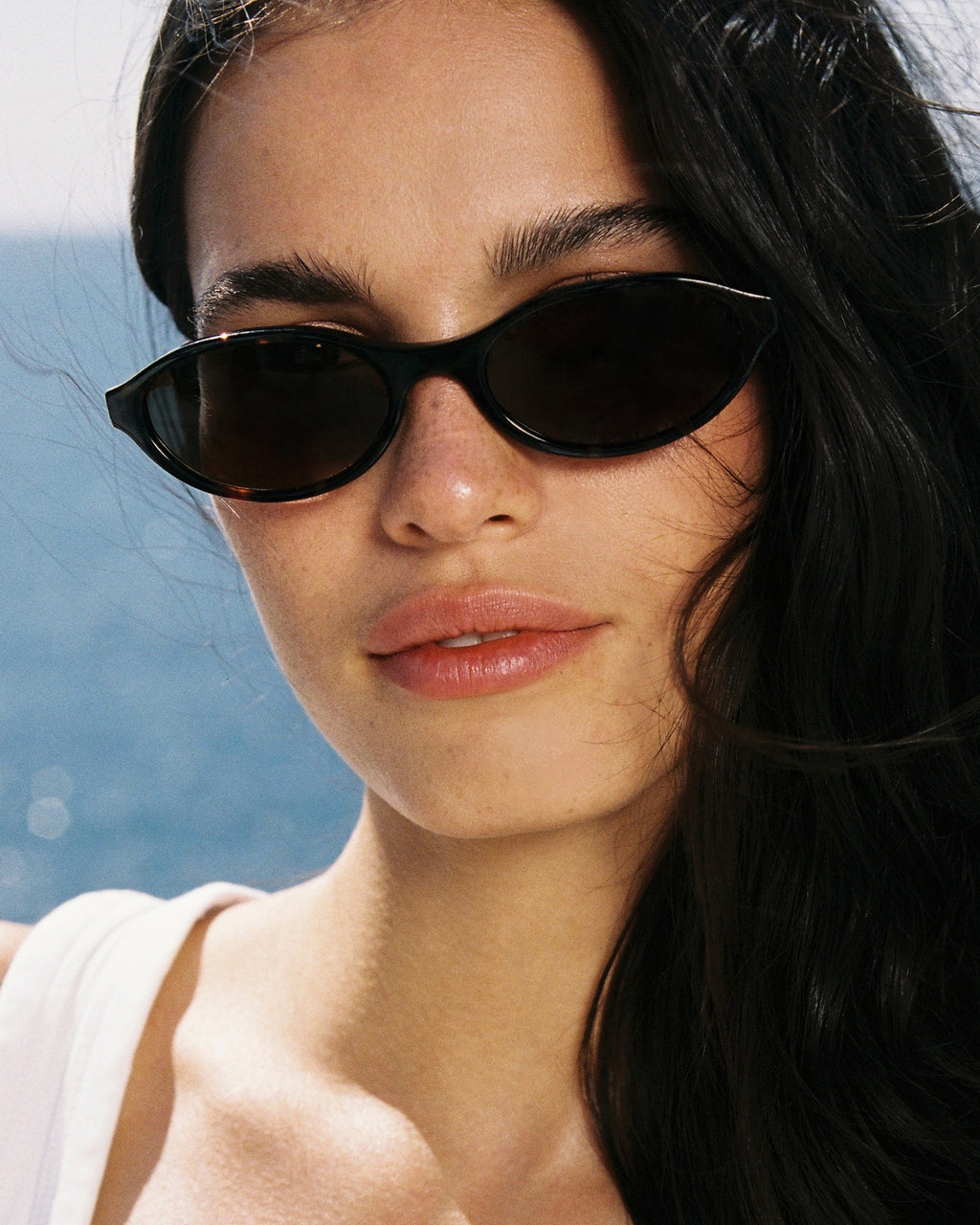 The Meg Oval Damen-Sonnenbrillen in Dark Tortoise