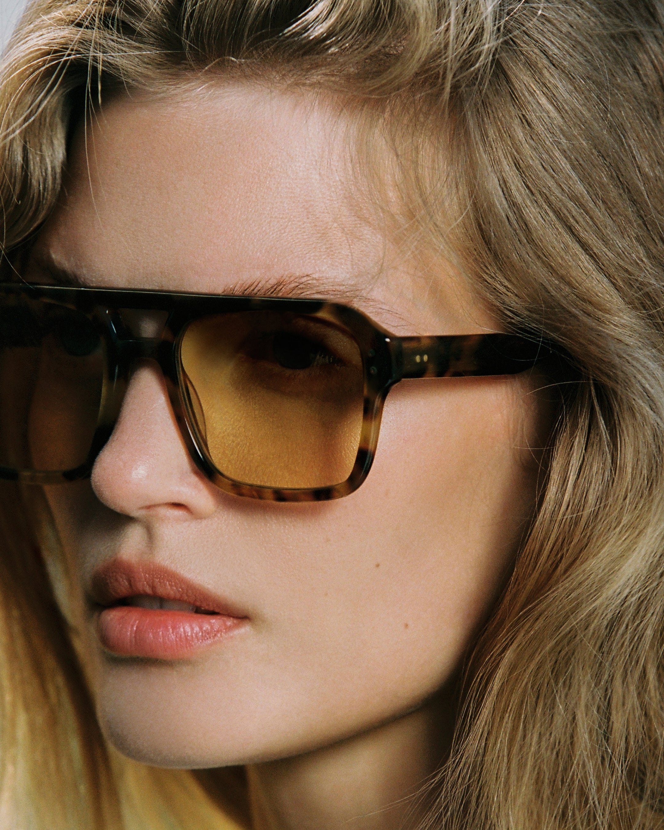 The Alex Aviator Women's Sunglasses in Tortoise