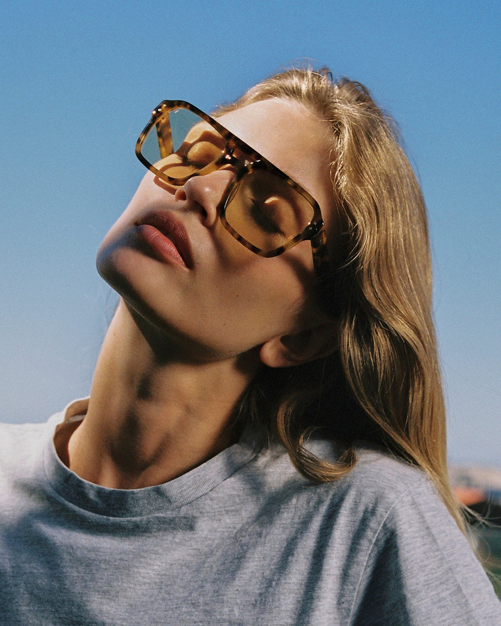 The Alex Aviator Damen-Sonnenbrillen in Tortoise