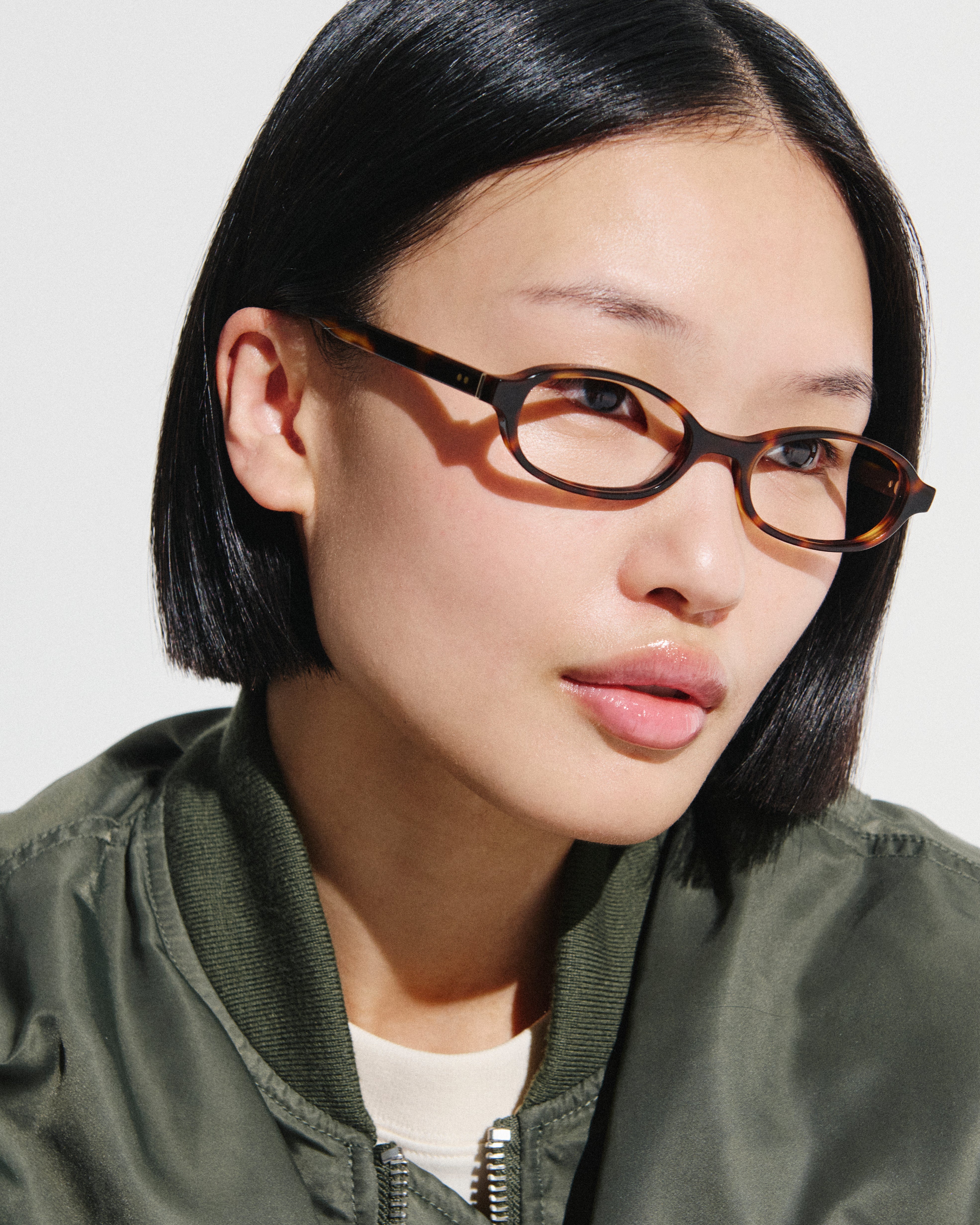 La Kiva Ovaladas Gafas para Mujer in Carey oscuro