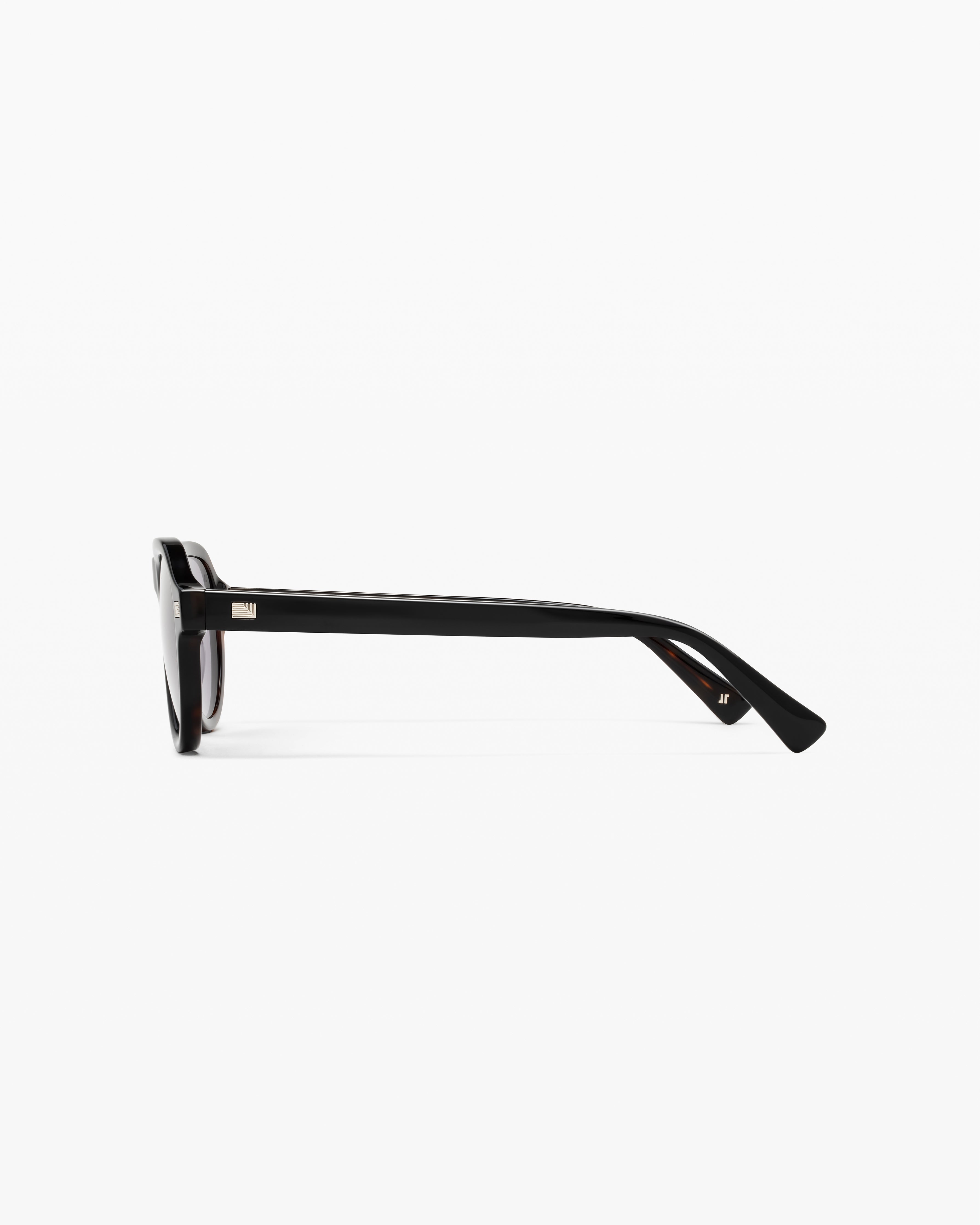 The Sao Medium Women's Sunglasses in Black | Jimmy Fairly US