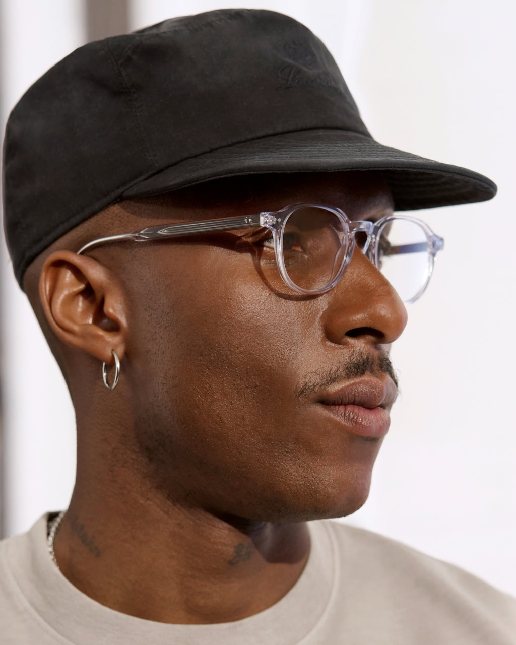 The Evans Rund Herrenbrillen in Transparent