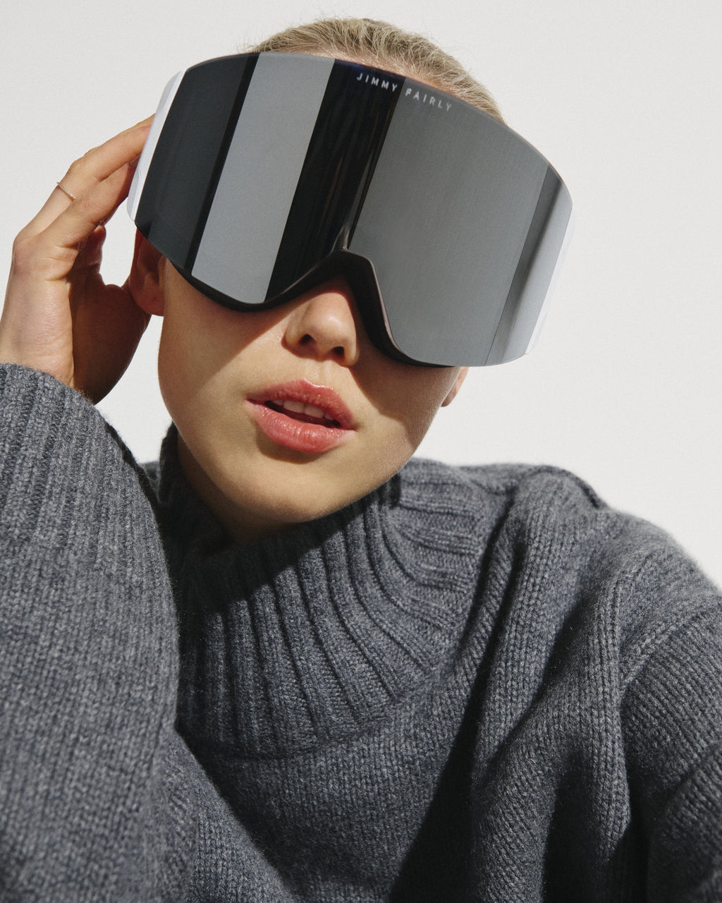 Die Skibrille 03   in Weiß