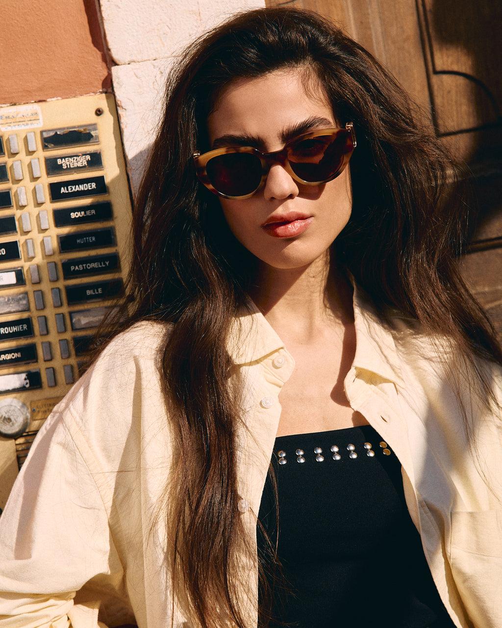 La Maca Mariposa Gafas de Sol para Mujer in Carey claro