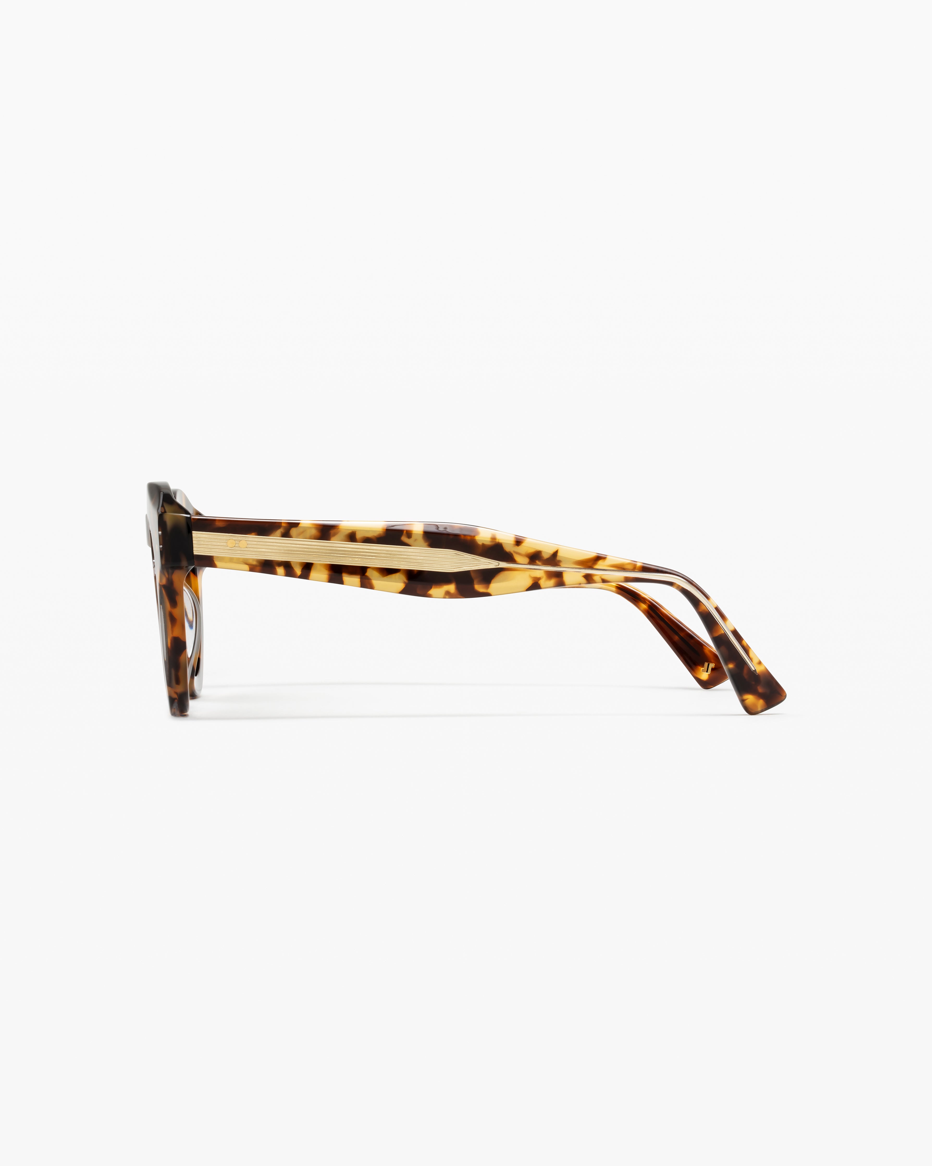 The Amelia Round Women's Sunglasses in Yellow Tortoise
