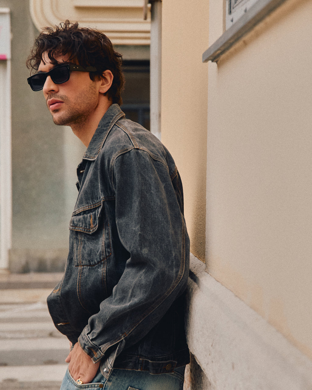 La Lime Rectangulaire Lunettes de Soleil pour homme in Noir