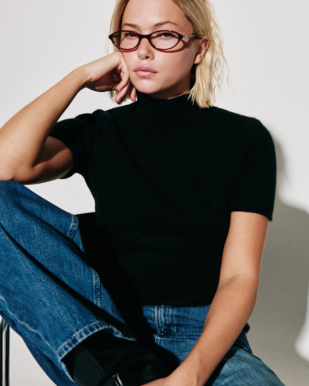 The Meg Oval Women's Eyeglasses in Burgundy