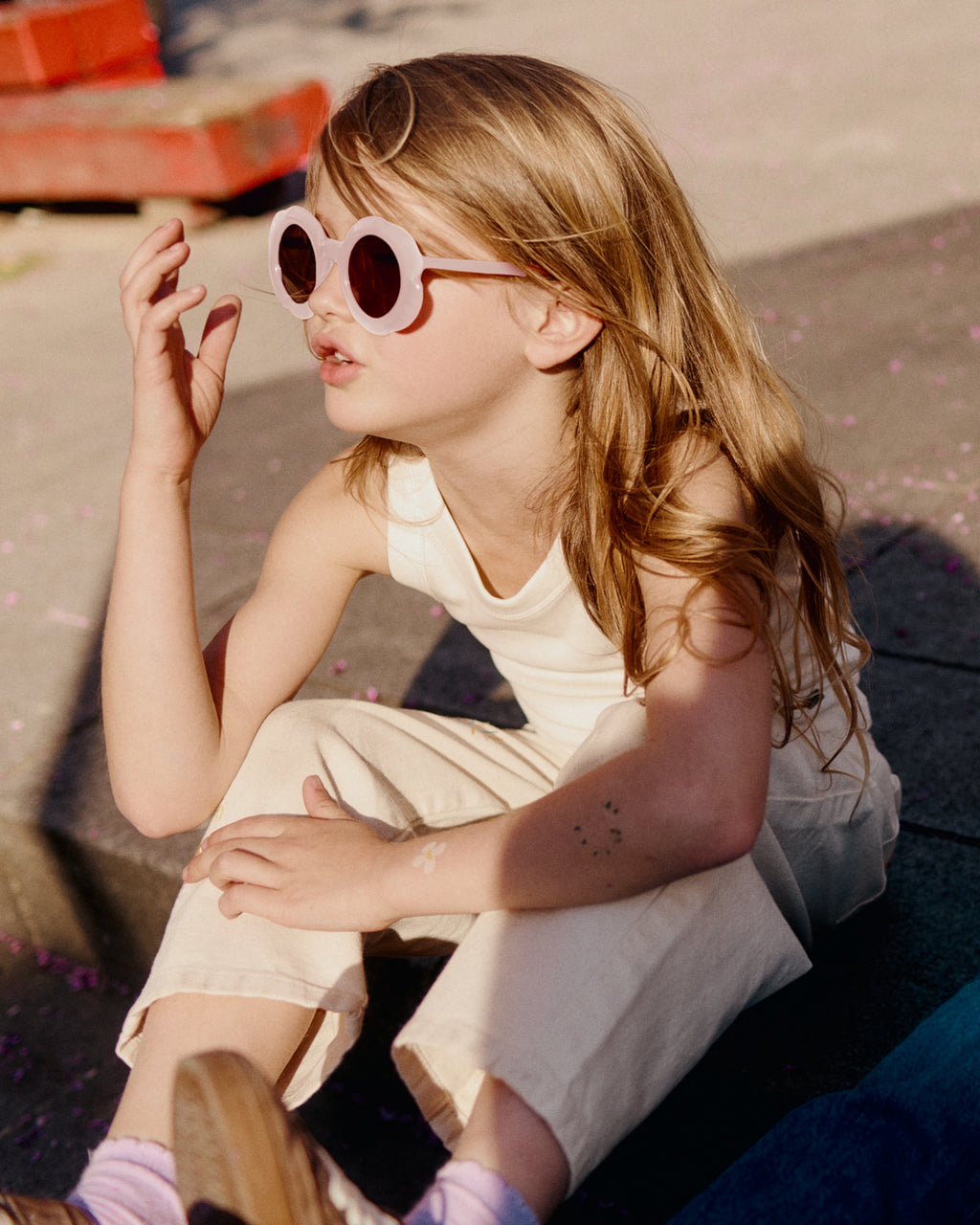 The Mini Bella S Flower Women's Sunglasses in Pink