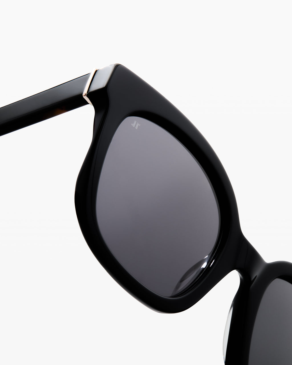 La Shade Papillon Lunettes de Soleil pour femme in Noir