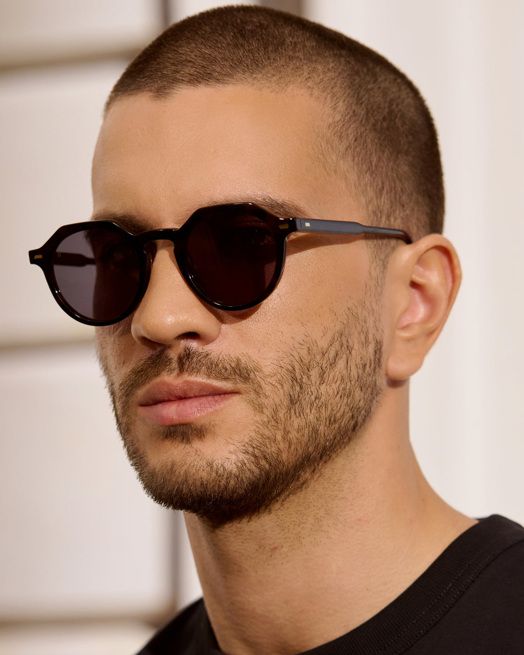 The Coolio Round Men's Sunglasses in Tortoise