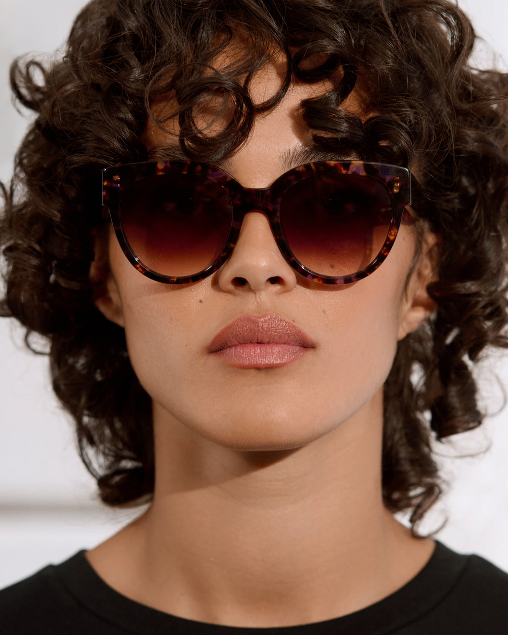 The Felice Rund Damen-Sonnenbrillen in Lila