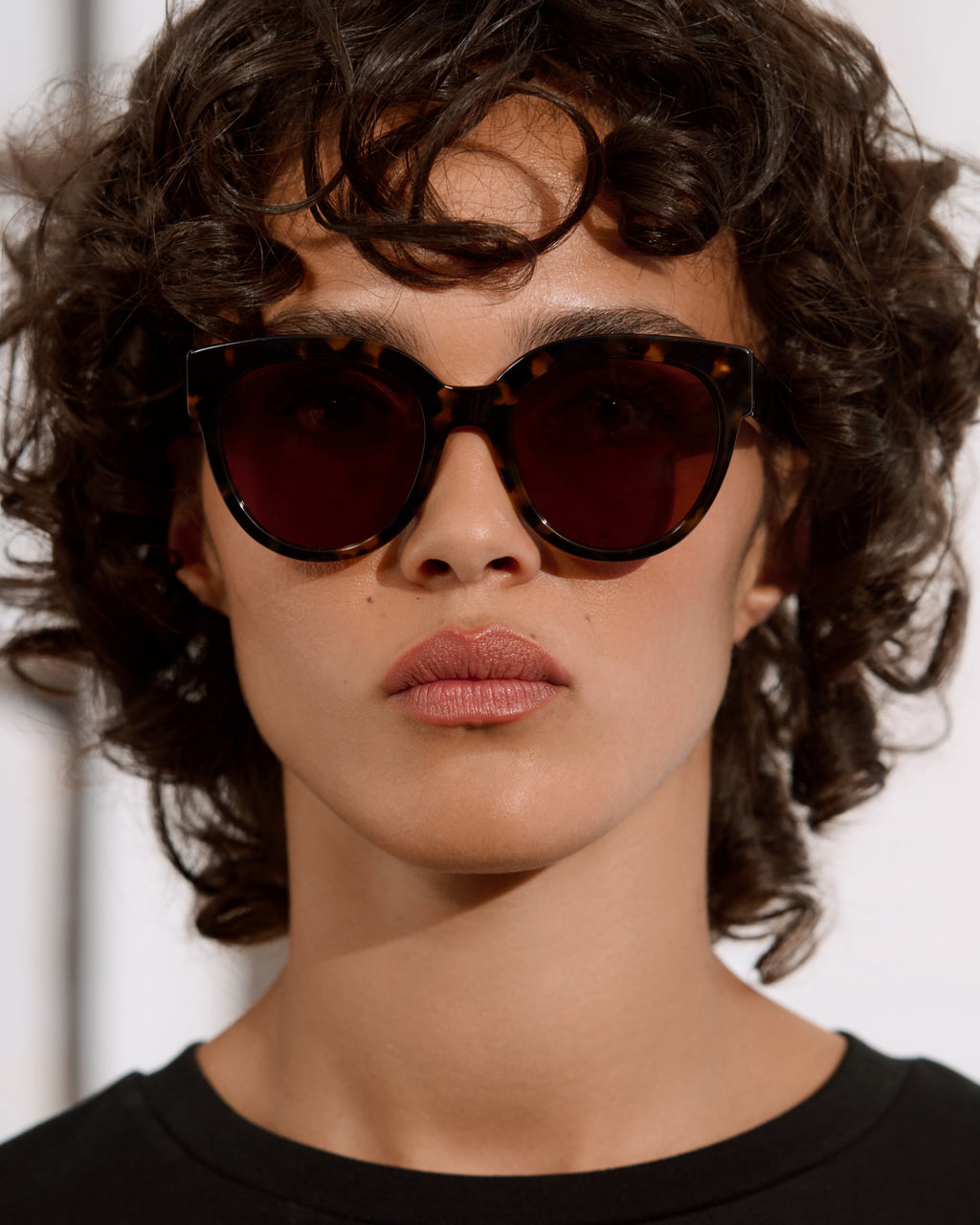 The Felice Schmetterling Damen-Sonnenbrillen in Blue Tortoise