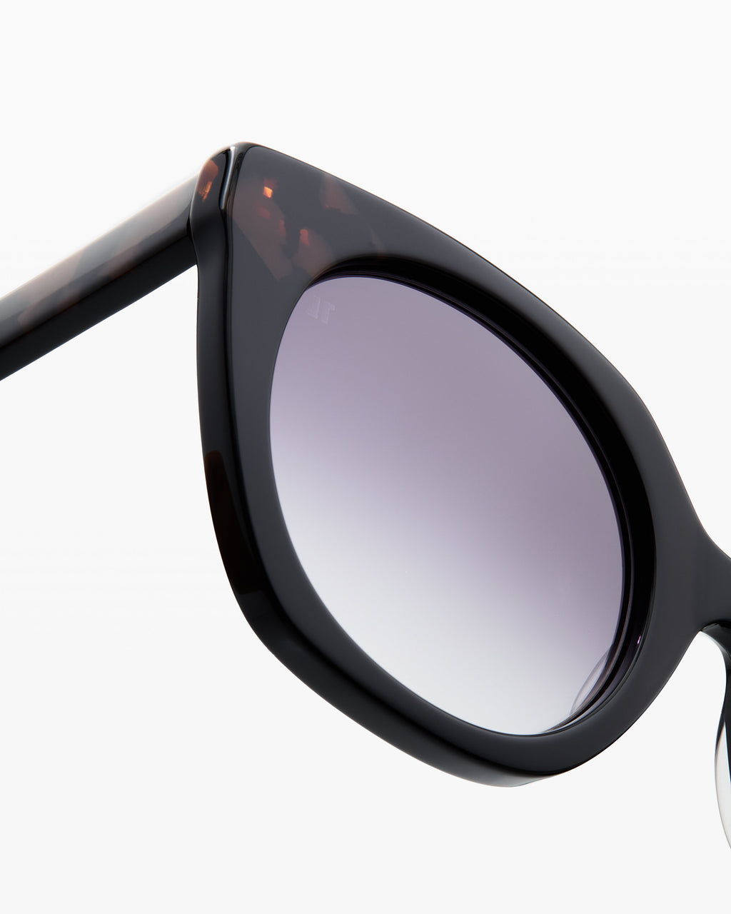 The Lulah Butterfly Women's Sunglasses in Black
