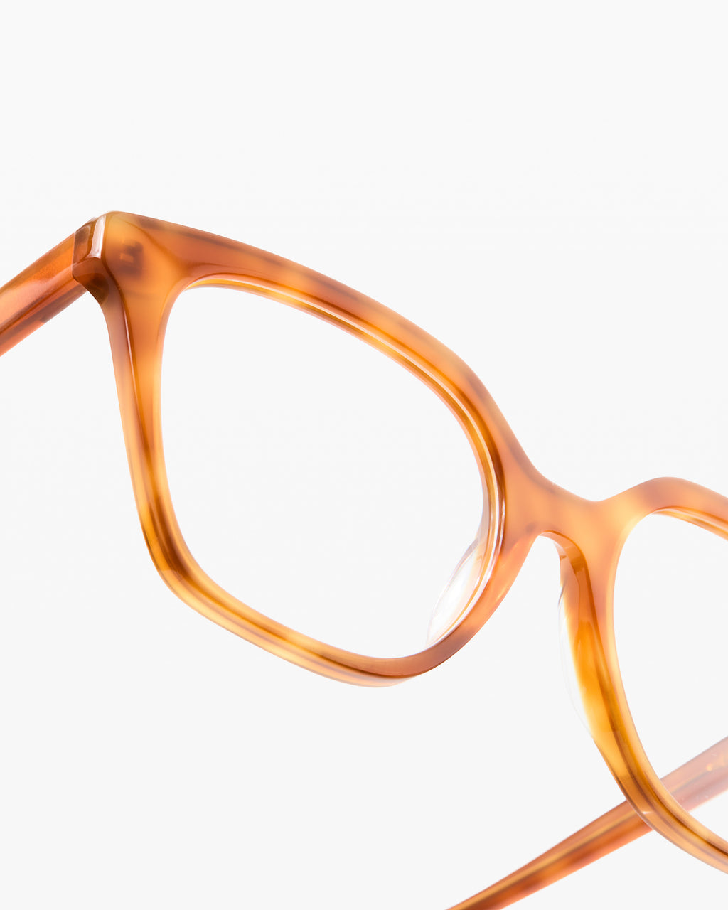 The Saylor Schmetterling Damenbrillen in Helle Schuppe