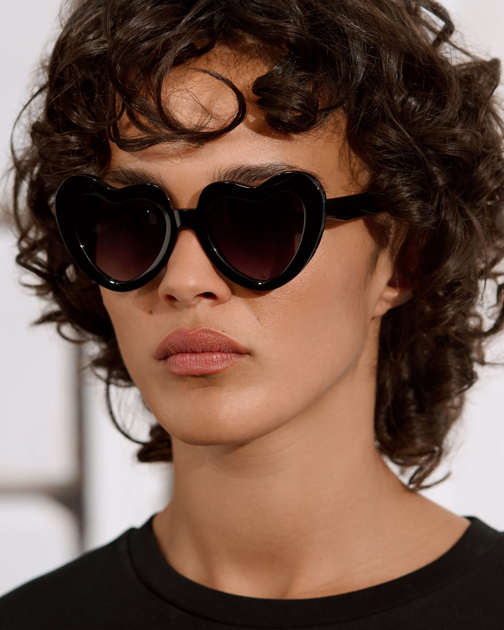 The Coeur Herz Damen-Sonnenbrillen in Schwarz