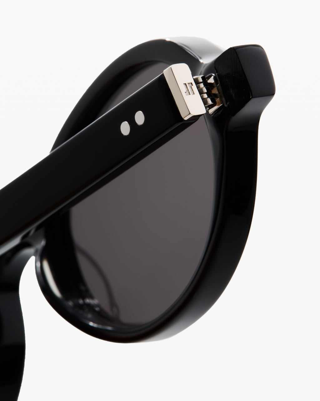 The Elvie Oval Damen-Sonnenbrillen in Schwarz