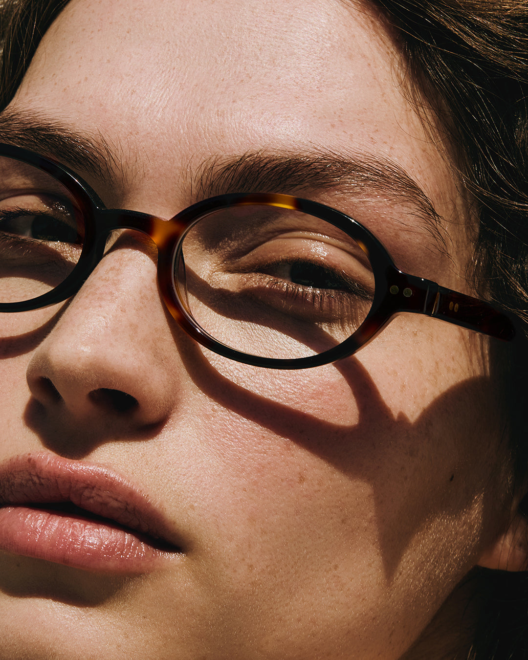 La Elvie L Ovale Lunettes de Vue pour femme in Ecaille foncée