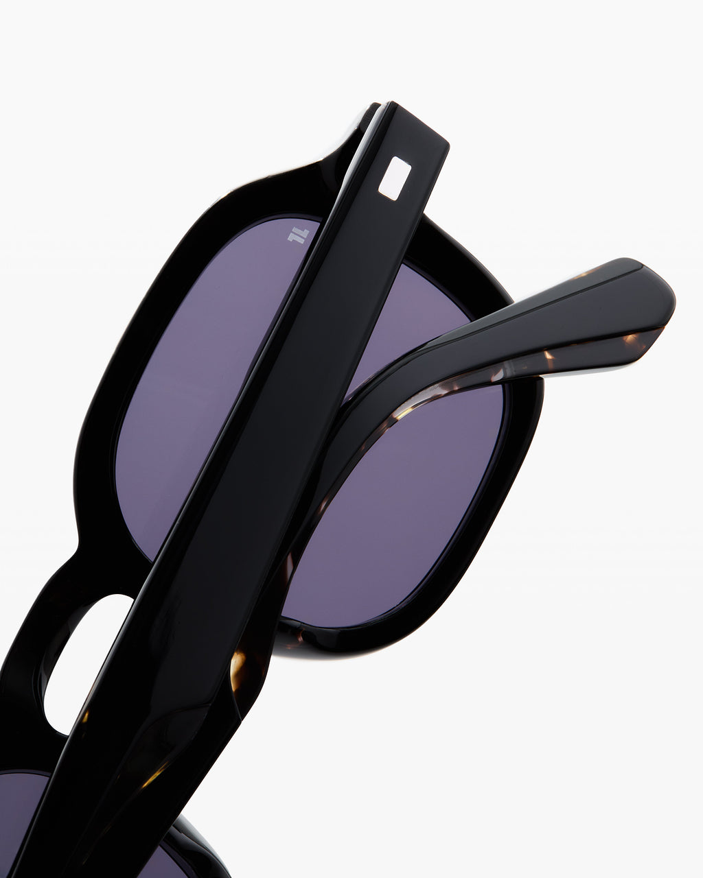 The Ezra Rectangular Men's Sunglasses in Black