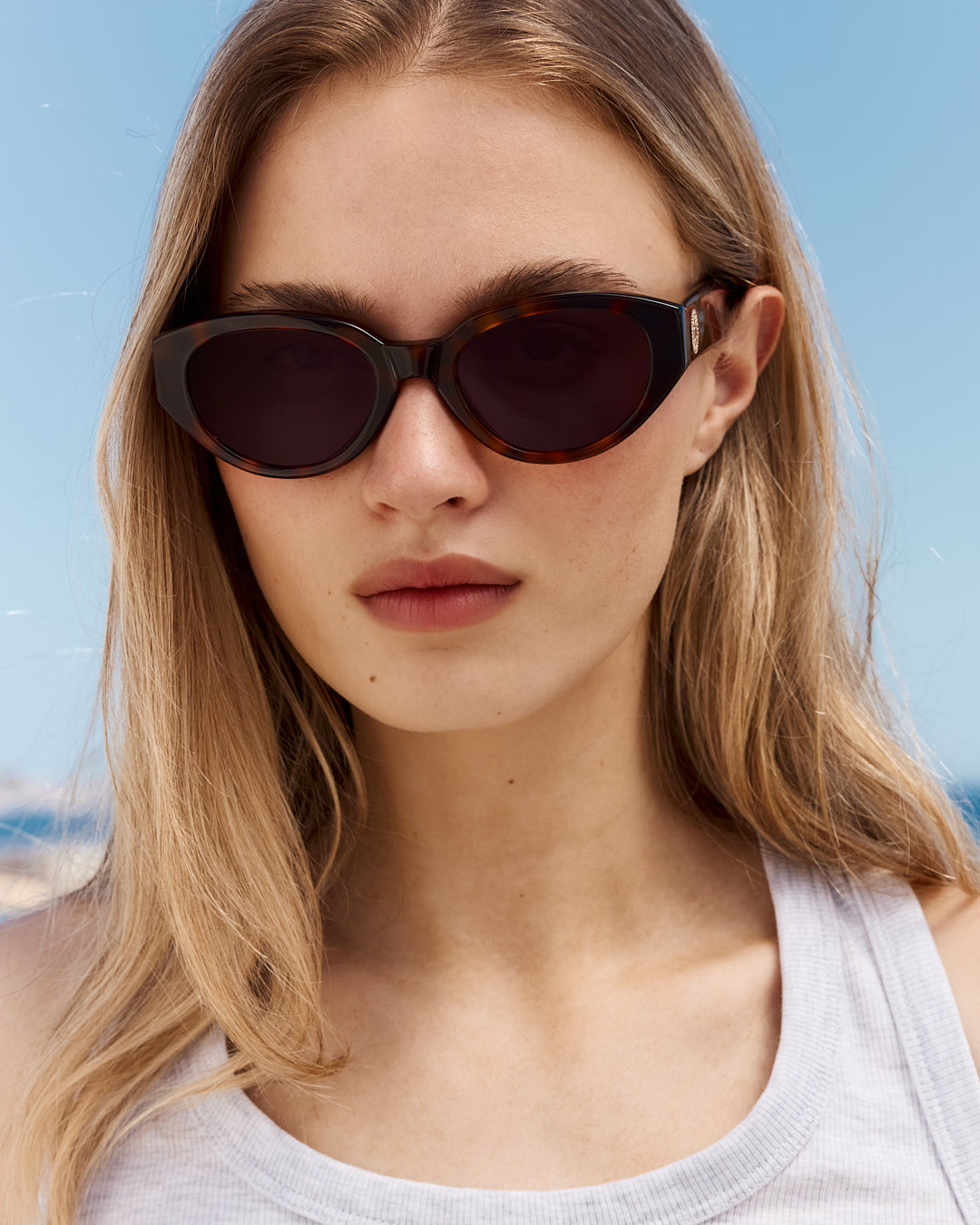 The Meli Icons Medium Women's Sunglasses in Tortoise | Jimmy Fairly US