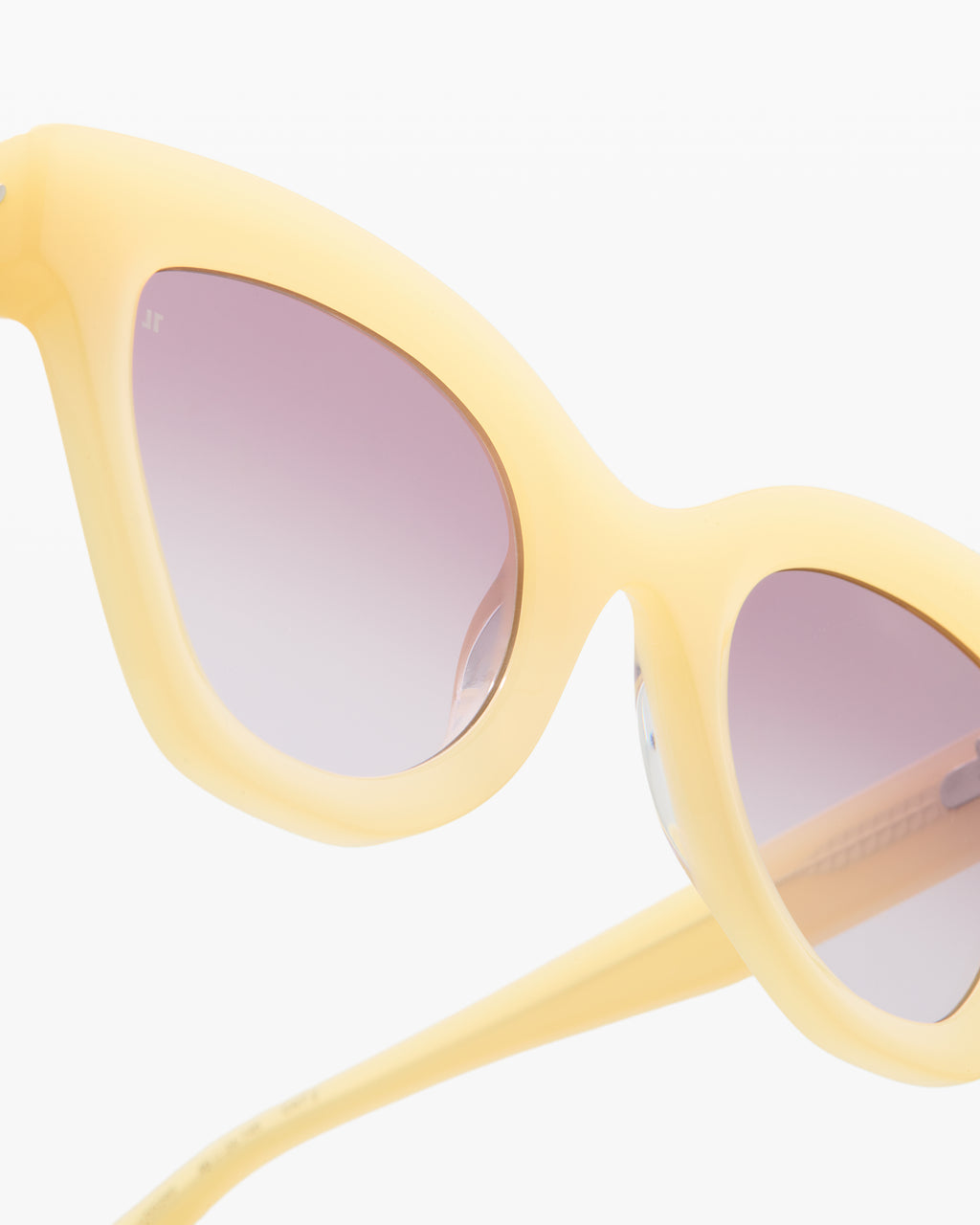 The Naia Schmetterling Damen-Sonnenbrillen in Gelb