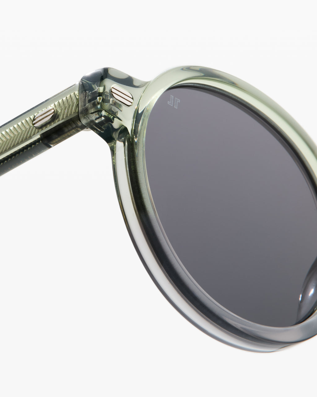 The Gadjo Round Men's Sunglasses in Light grey