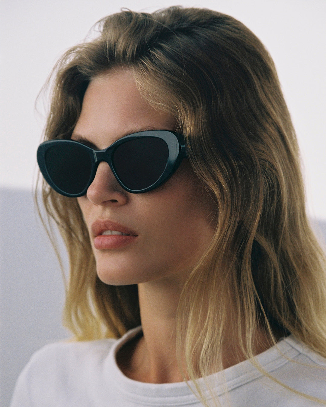 The Giulia Butterfly Women's Sunglasses in Tortoise