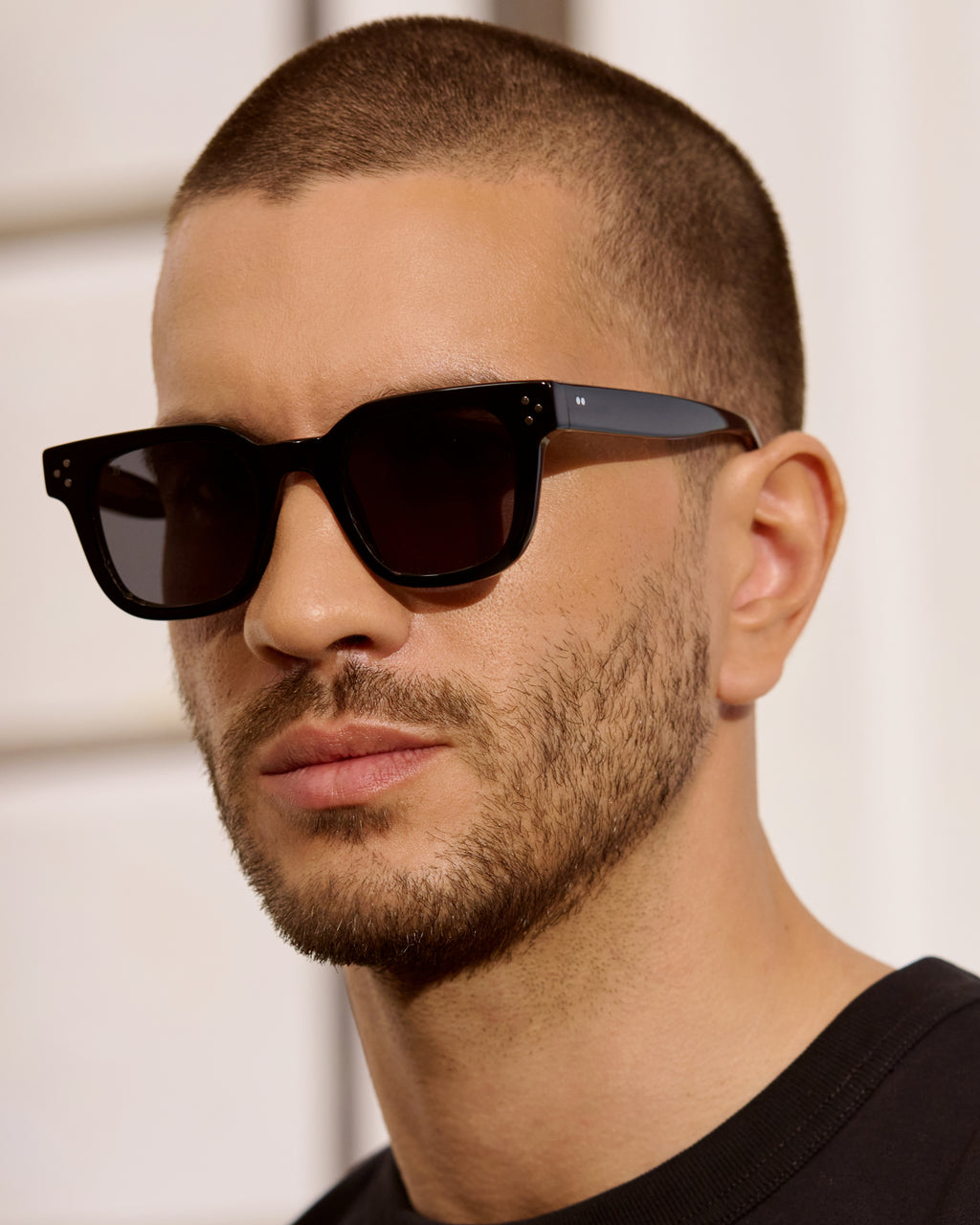 The Chase Rechteckig Damen-Sonnenbrillen in Schwarz