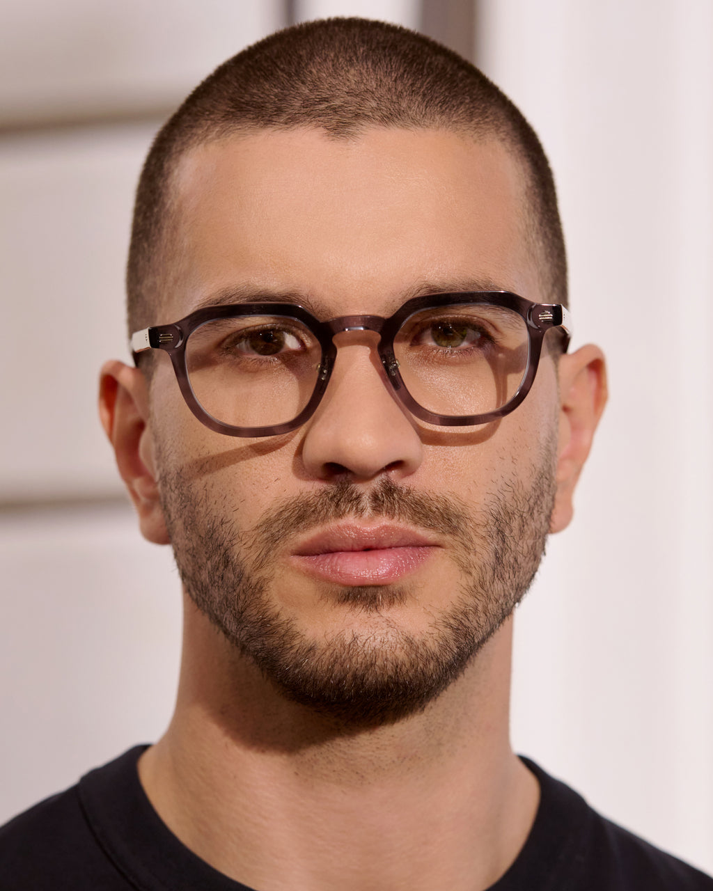 The Ortis Rechteckig Herrenbrillen in Grau