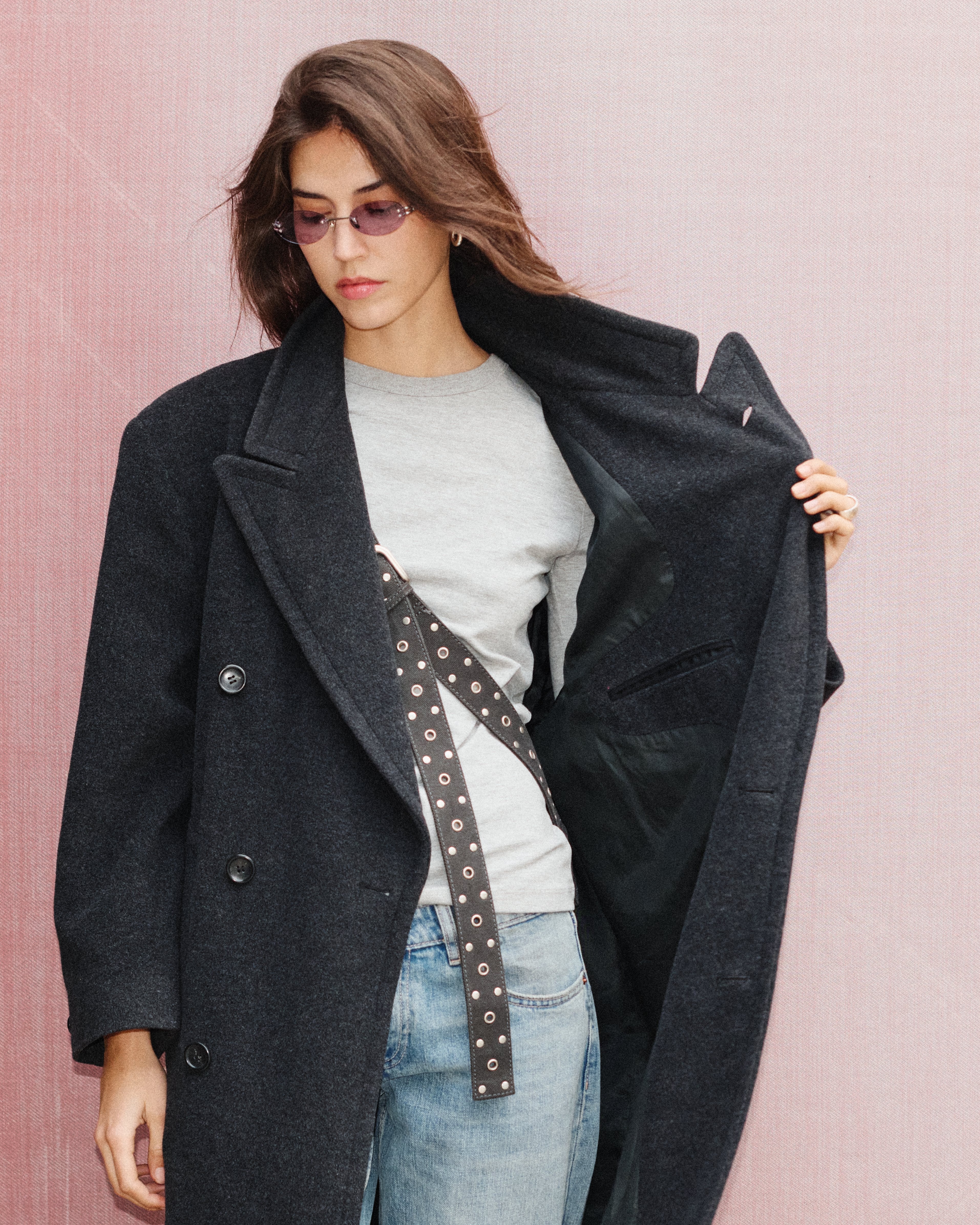 The Ju Oval Men's Sunglasses in Silver