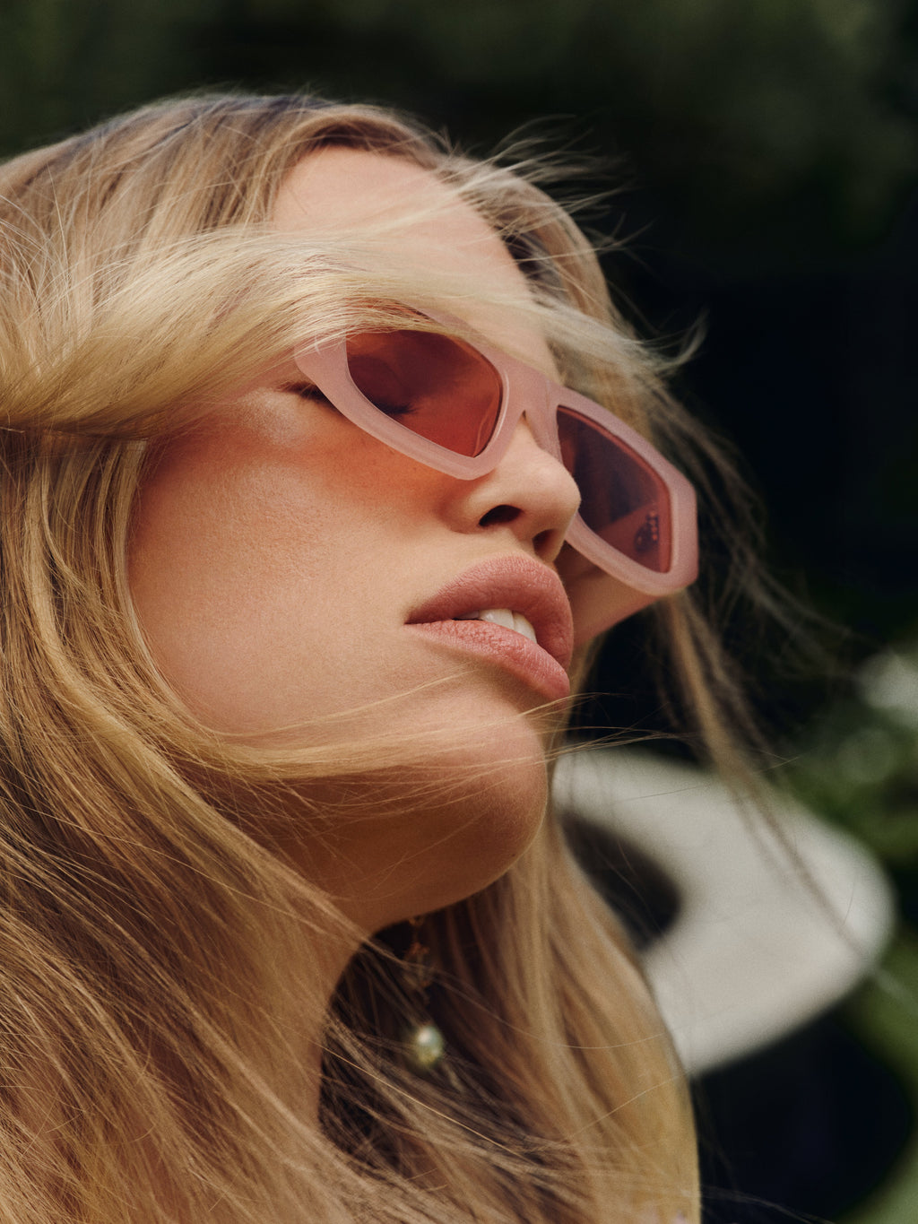 The Anna Rectangular Women's Sunglasses in Pink