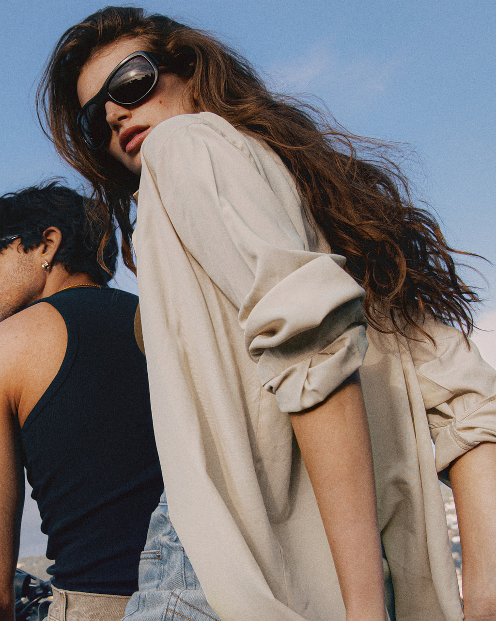 The Aela Aviator Women's Sunglasses in Black