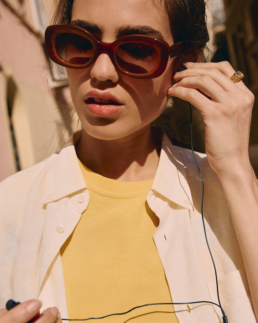 The Cinnamon Oval Women's Sunglasses in Orange