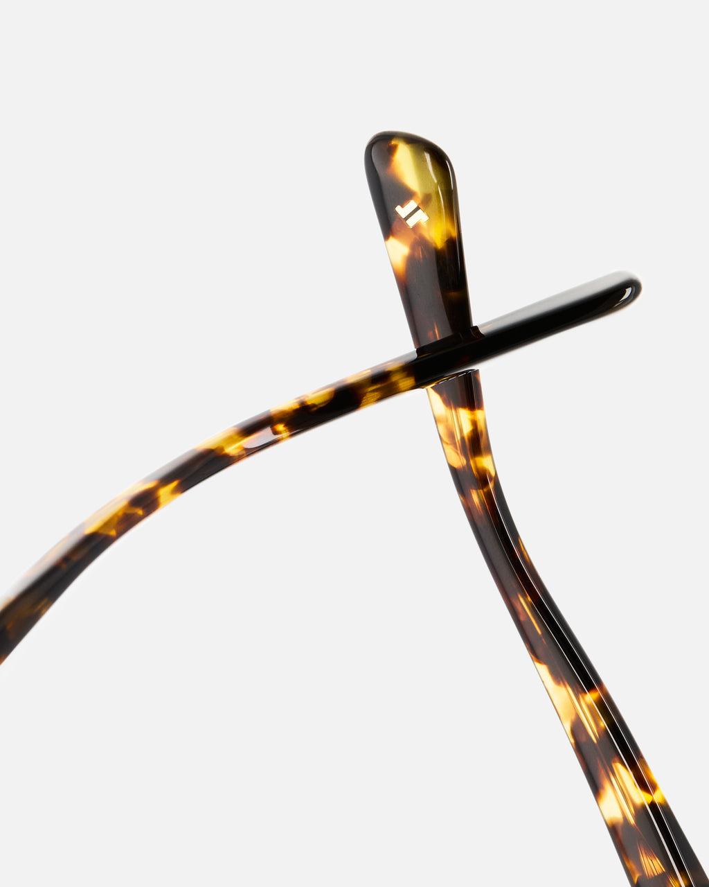 The Sao S Aviator  in Dark Tortoise