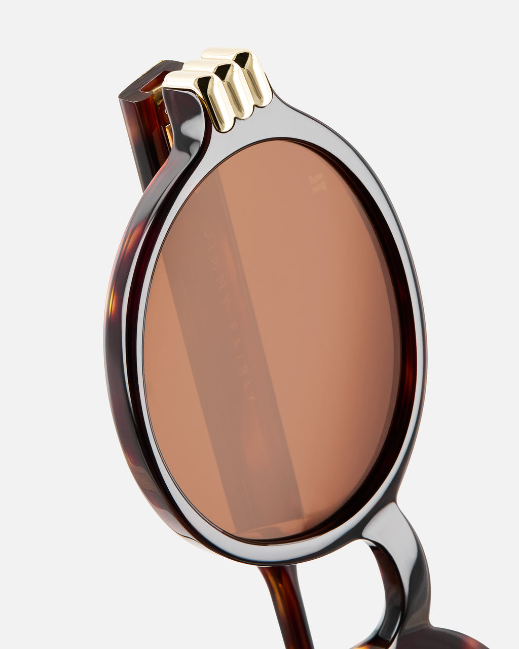 The Carvi Round  in Dark Tortoise