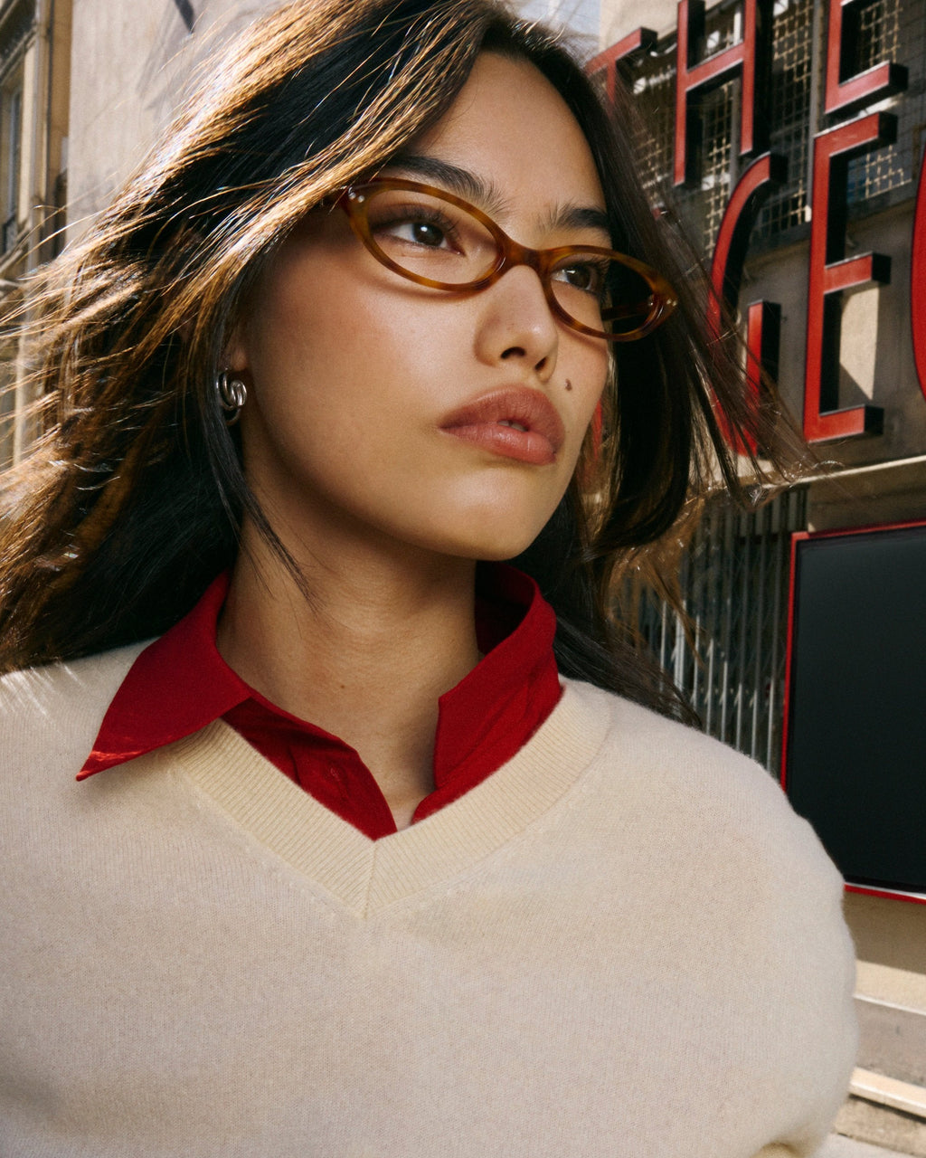 The Clover Oval Women's Eyeglasses in Yellow Tortoise