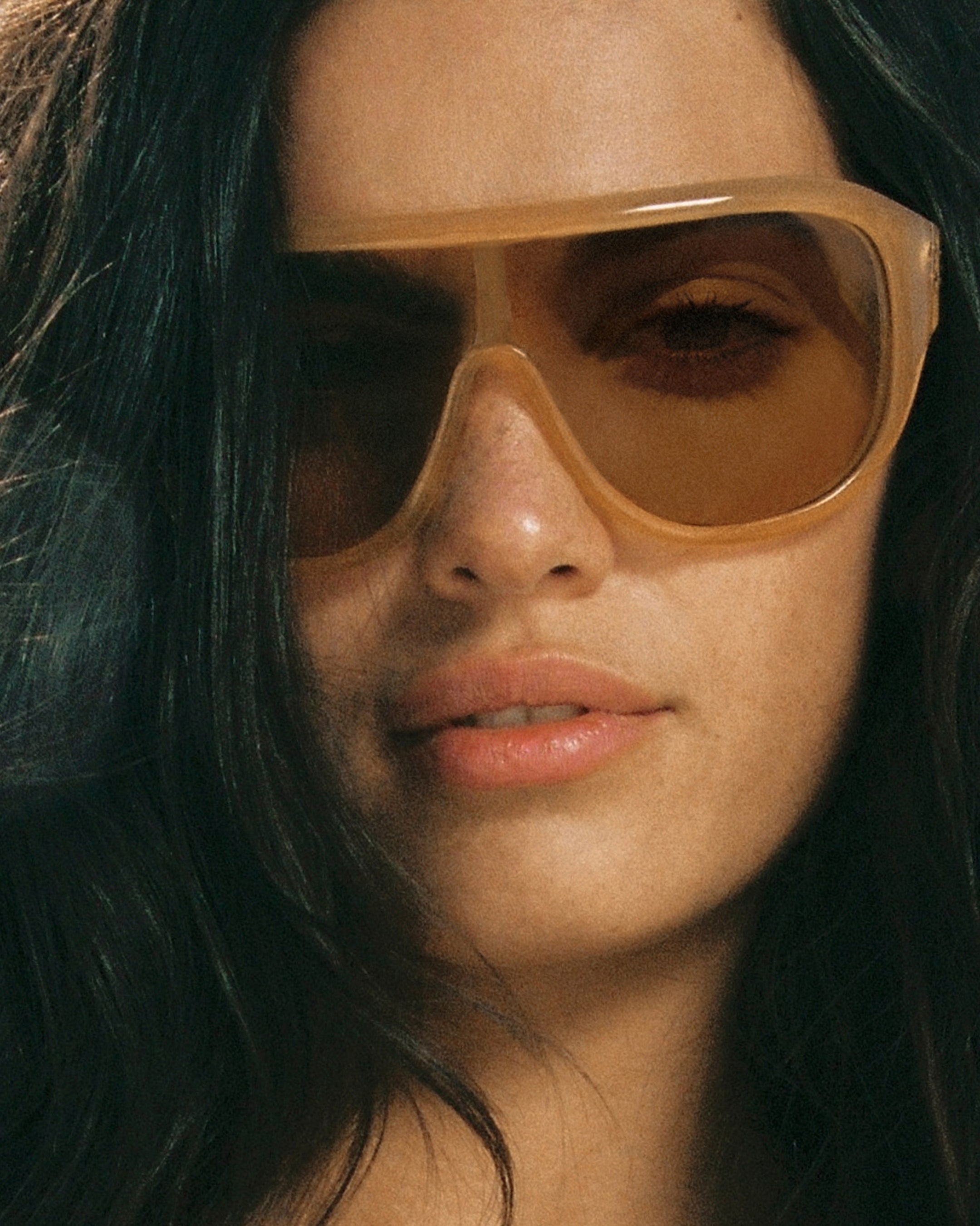 メリー The Luz Medium Women's Sunglasses in Yellow | Jimmy Fairly US